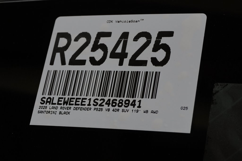 2025 LAND ROVER DEFENDER - Image 30