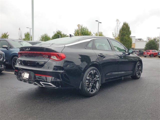 2024 Kia K5 GT-Line photo 4