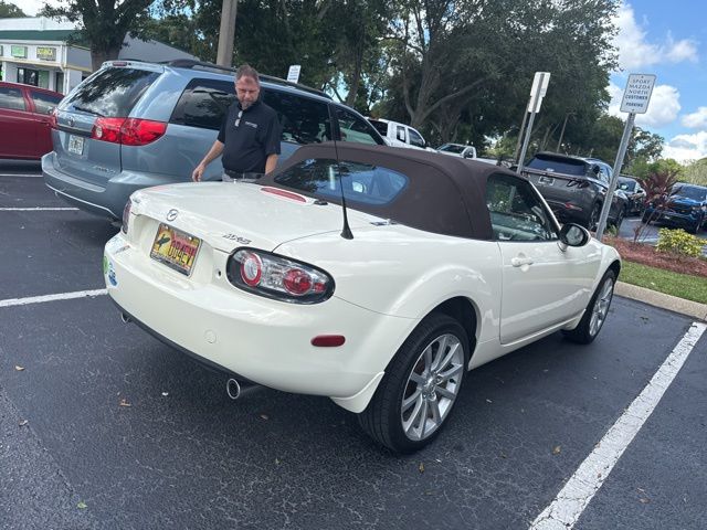 2006 Mazda MX-5 Miata Miata Grand Touring photo 4