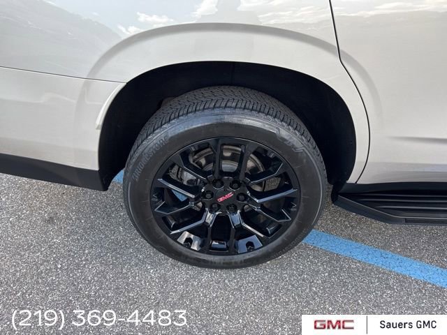 2022 Gmc Yukon SLE photo 33