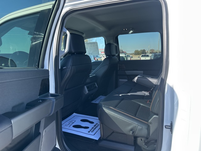 2026 Ford F-250 photo 4