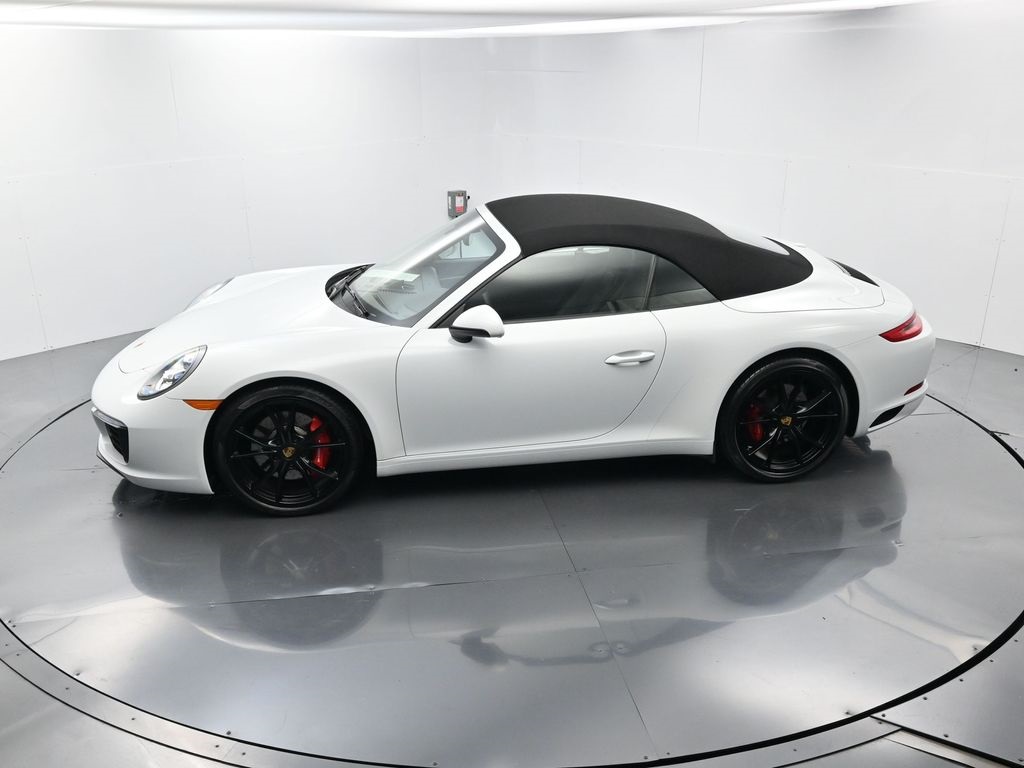 2019 Porsche 911 S photo 34