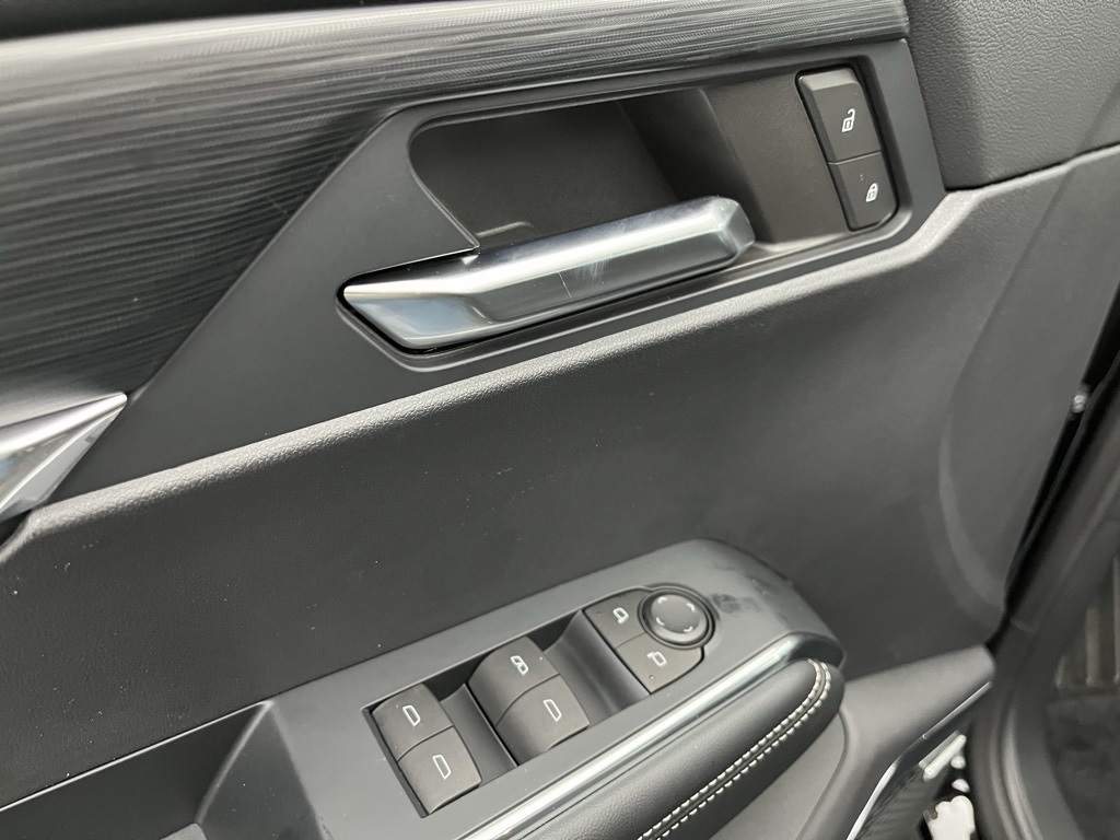 2025 Gmc Acadia Elevation photo 9