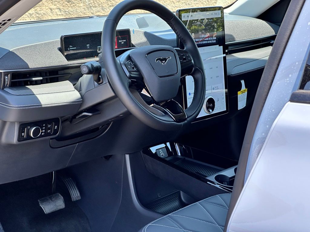 2025 Ford Mustang Mach-E Select