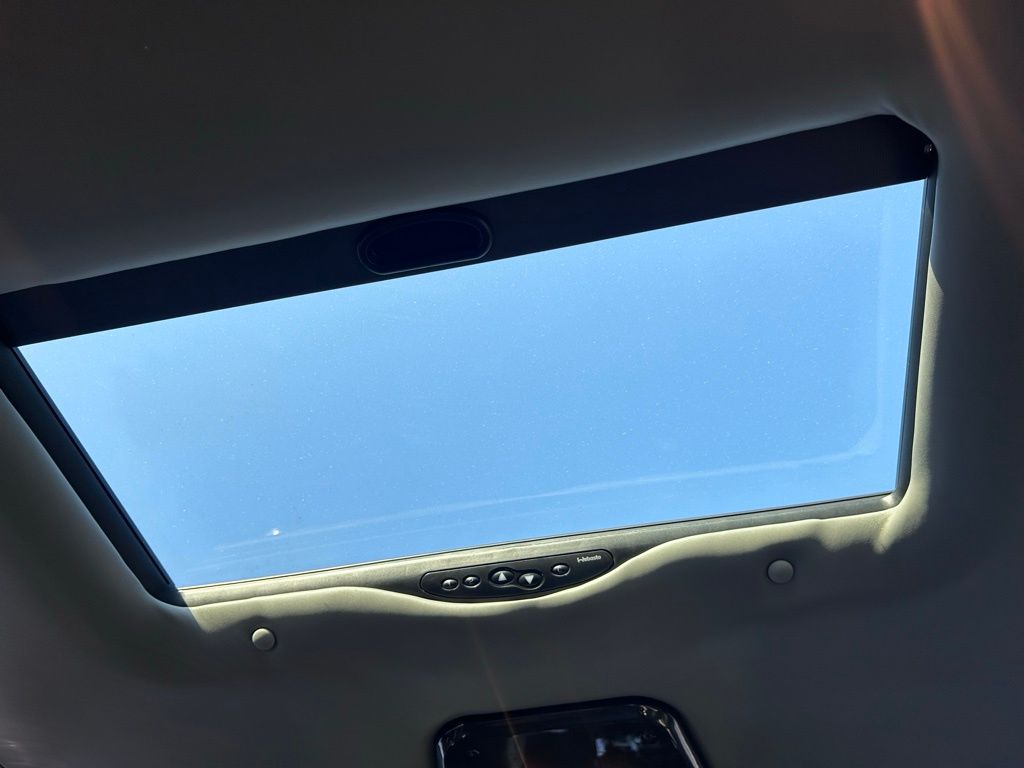 2021 Gmc Savana LS photo 2