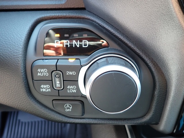 2025 Ram 1500 Big Horn Lone Star photo 16