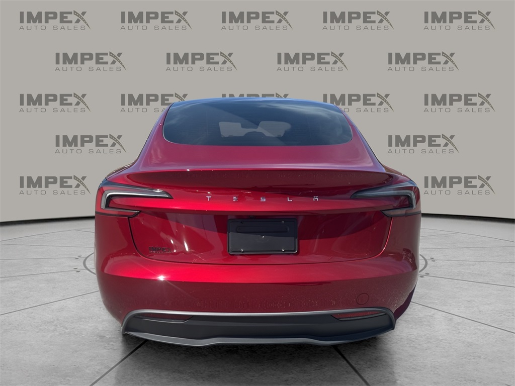 2025 Tesla Model 3 Long Range photo 4