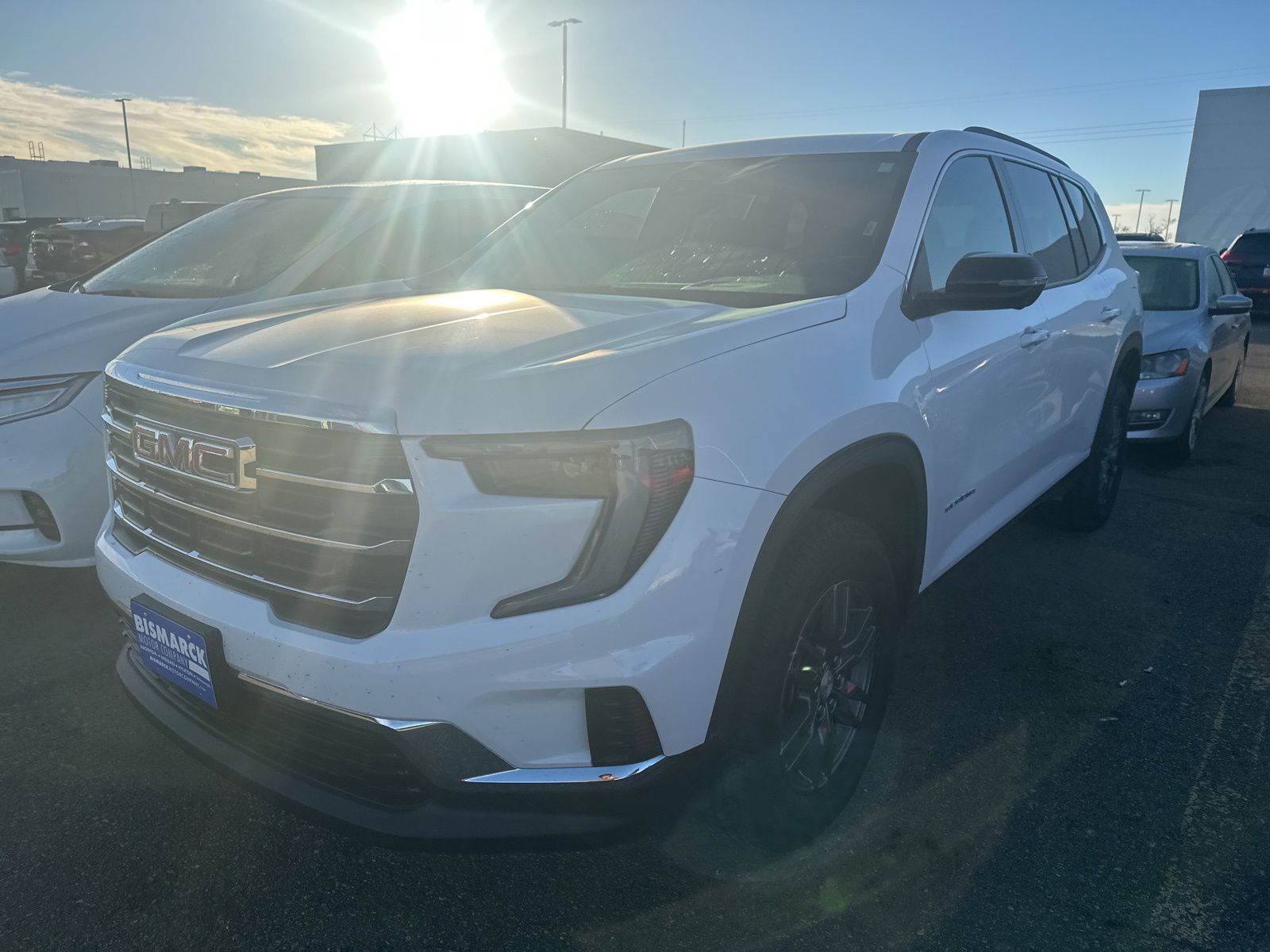 2025 GMC Acadia Elevation's photo