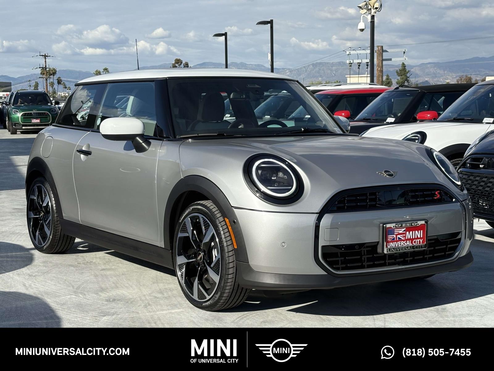 2026 MINI Hardtop 2 Door S's photo