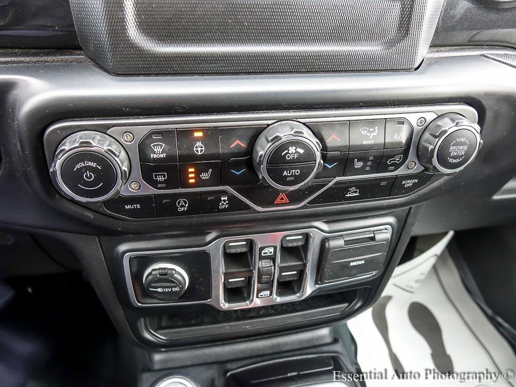 2022 JEEP WRANGLER - Image 17