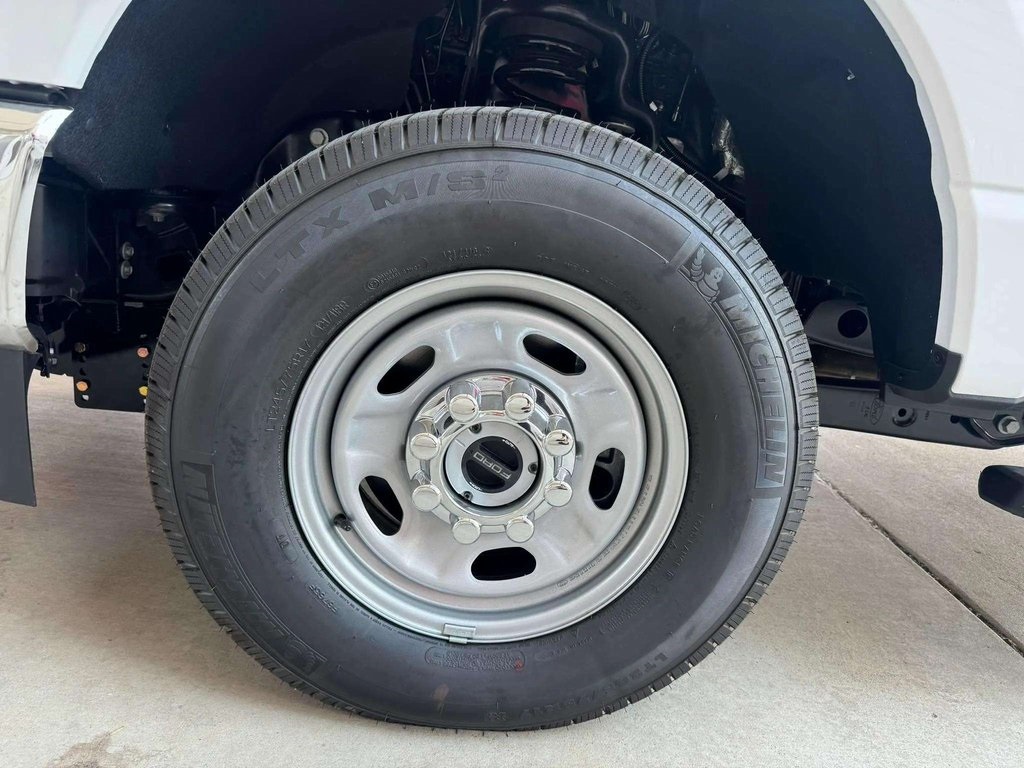 2024 Ford F-250 XL photo 23