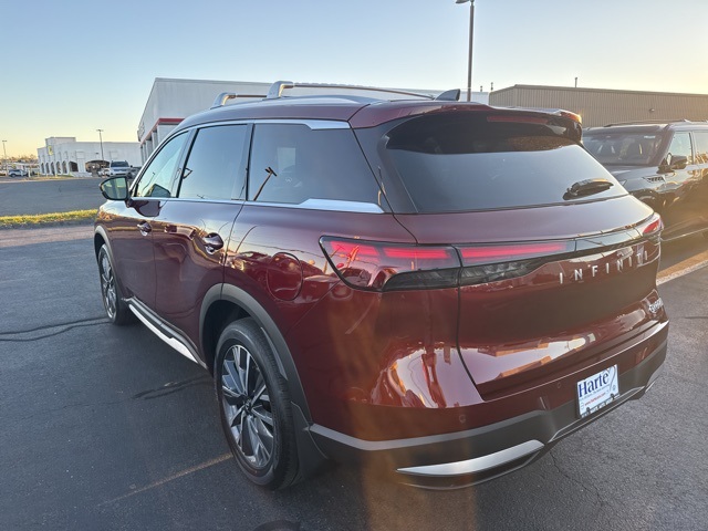 2026 Infiniti QX60 Luxe AWD photo 4