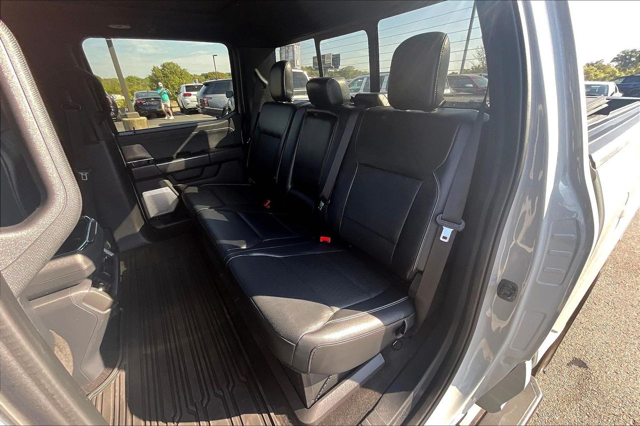 2024 Ford F-150 Lariat photo 17
