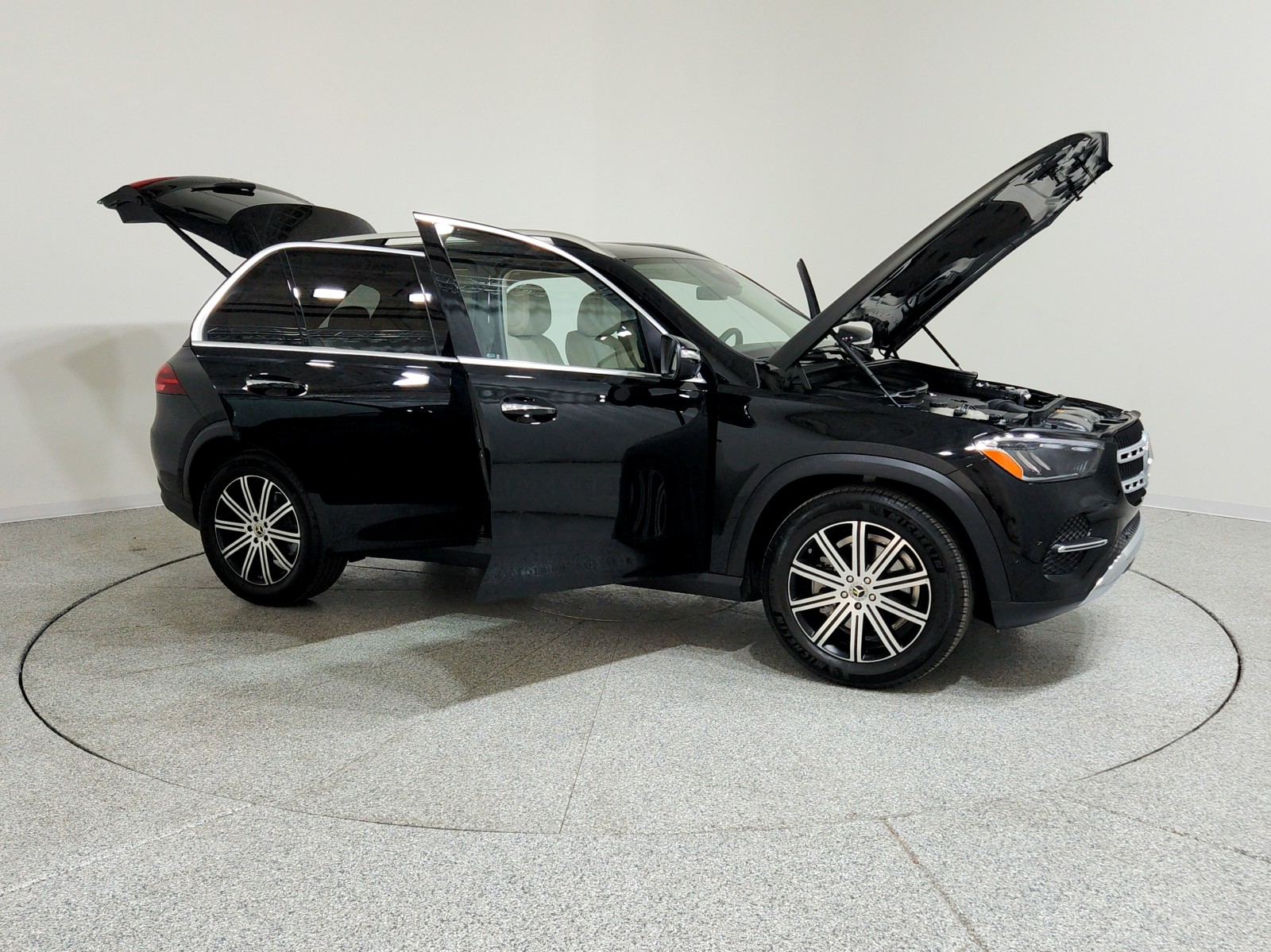2025 Mercedes Benz GLE 350 4MATIC photo 15