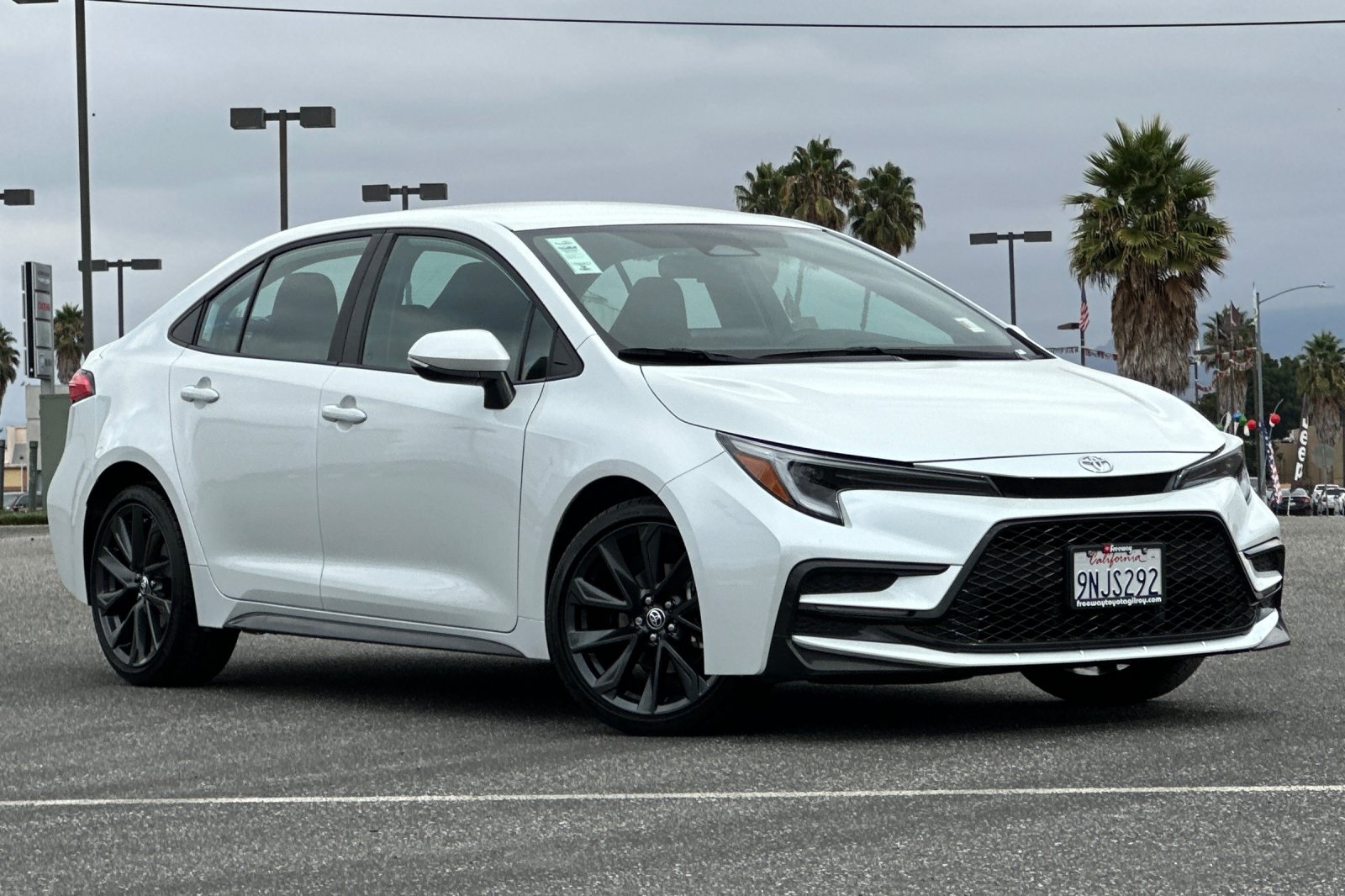 2024 Toyota Corolla SE photo 2