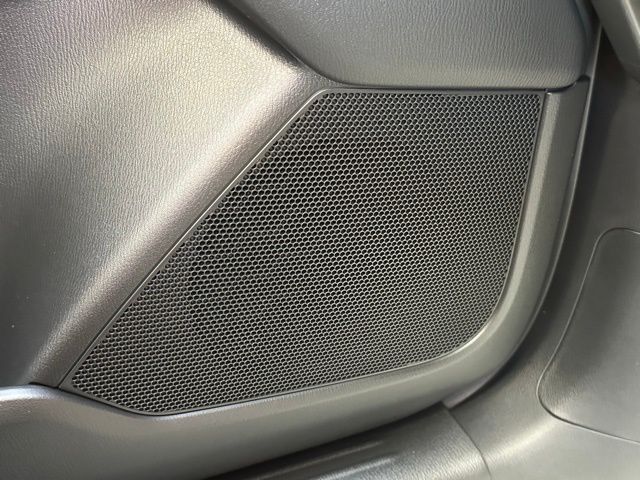 2025 Mazda CX-5 2.5 S Preferred photo 18