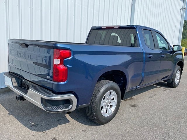 2019 Chevrolet Silverado 1500 LT photo 3