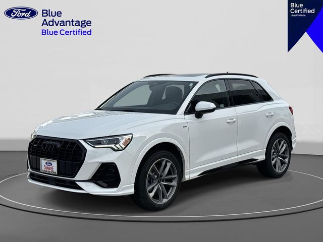 2023 Audi Q3 S Line Premium's photo
