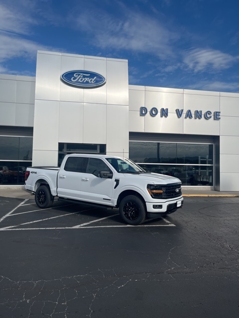 2025 Ford F-150 XLT's photo