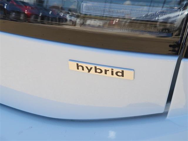 2025 Hyundai Sonata Hybrid SEL photo 4