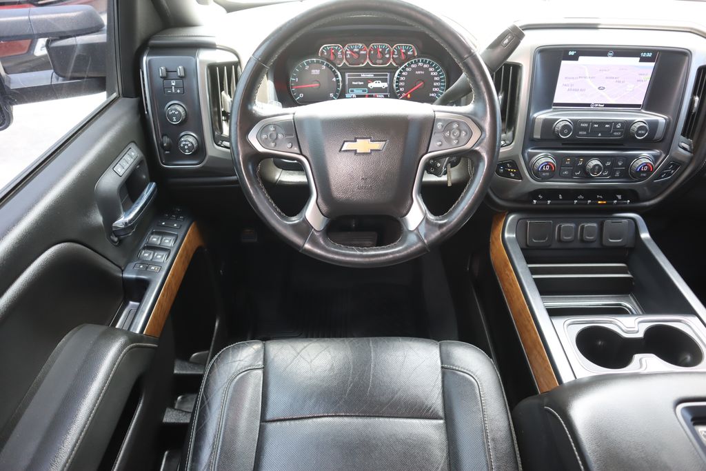 2019 Chevrolet Silverado 2500HD LTZ photo 19