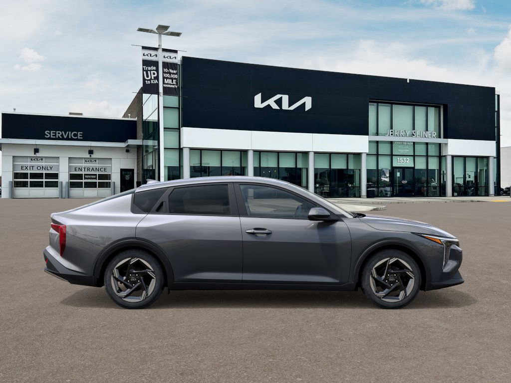 2025 Kia K4 EX photo 5