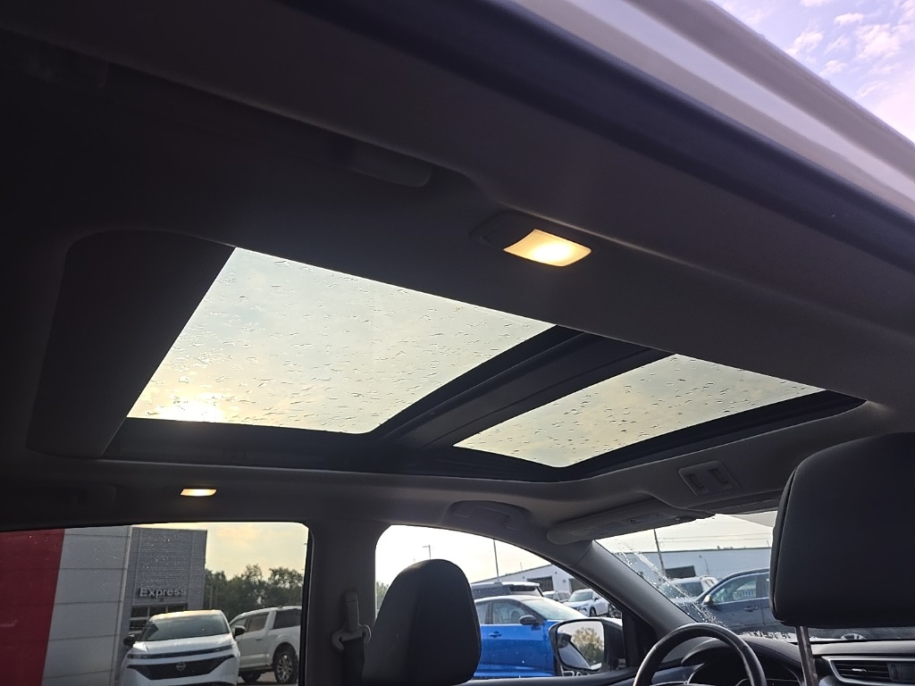 2023 Nissan Murano SV photo 25