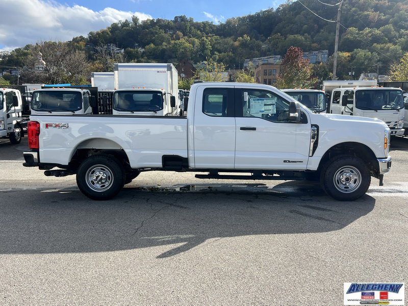 2026 Ford F-250 XL photo 4