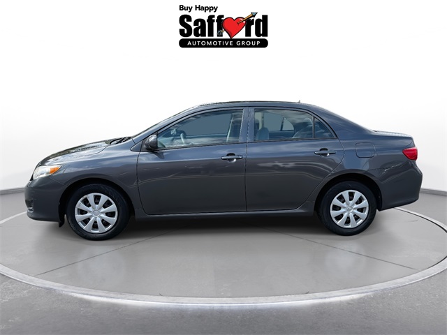 2010 Toyota Corolla LE photo 4