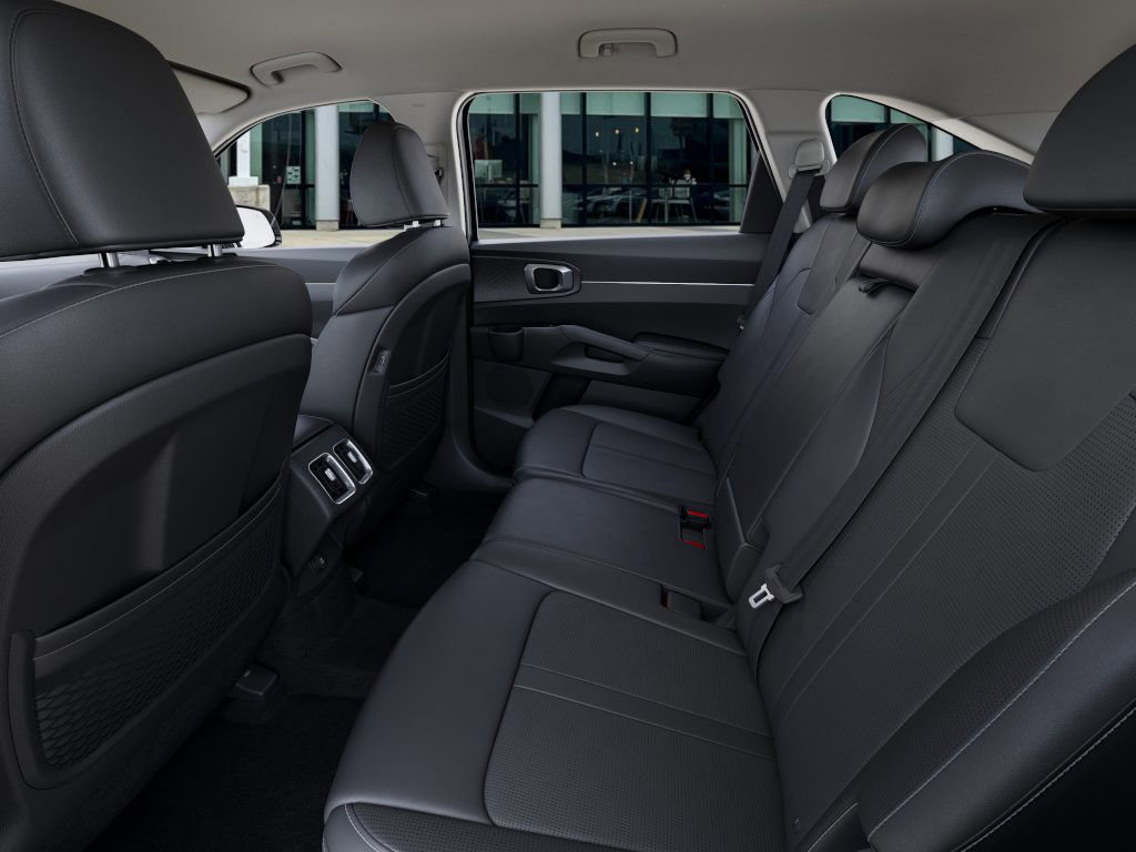 2025 Kia Sorento S photo 16