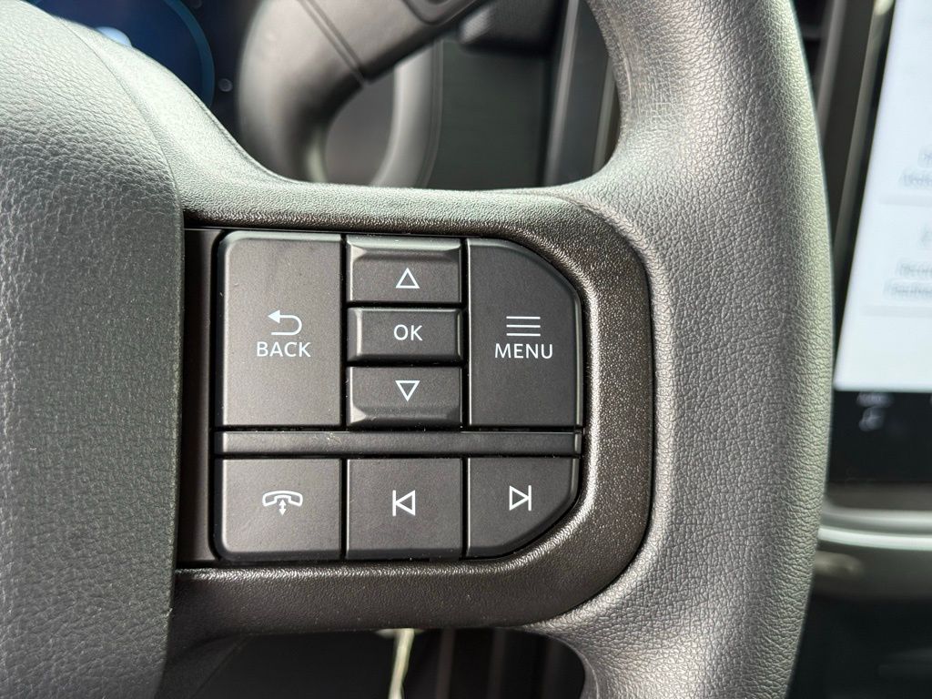 2025 Ford F-150 STX photo 13