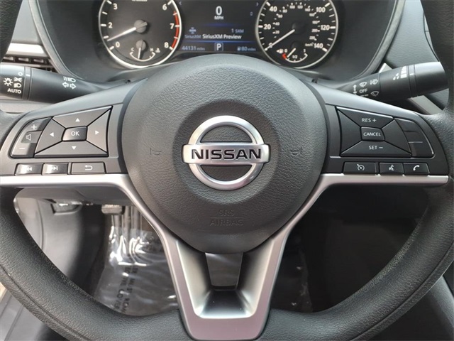 2021 Nissan Altima 2.5 SV photo 8