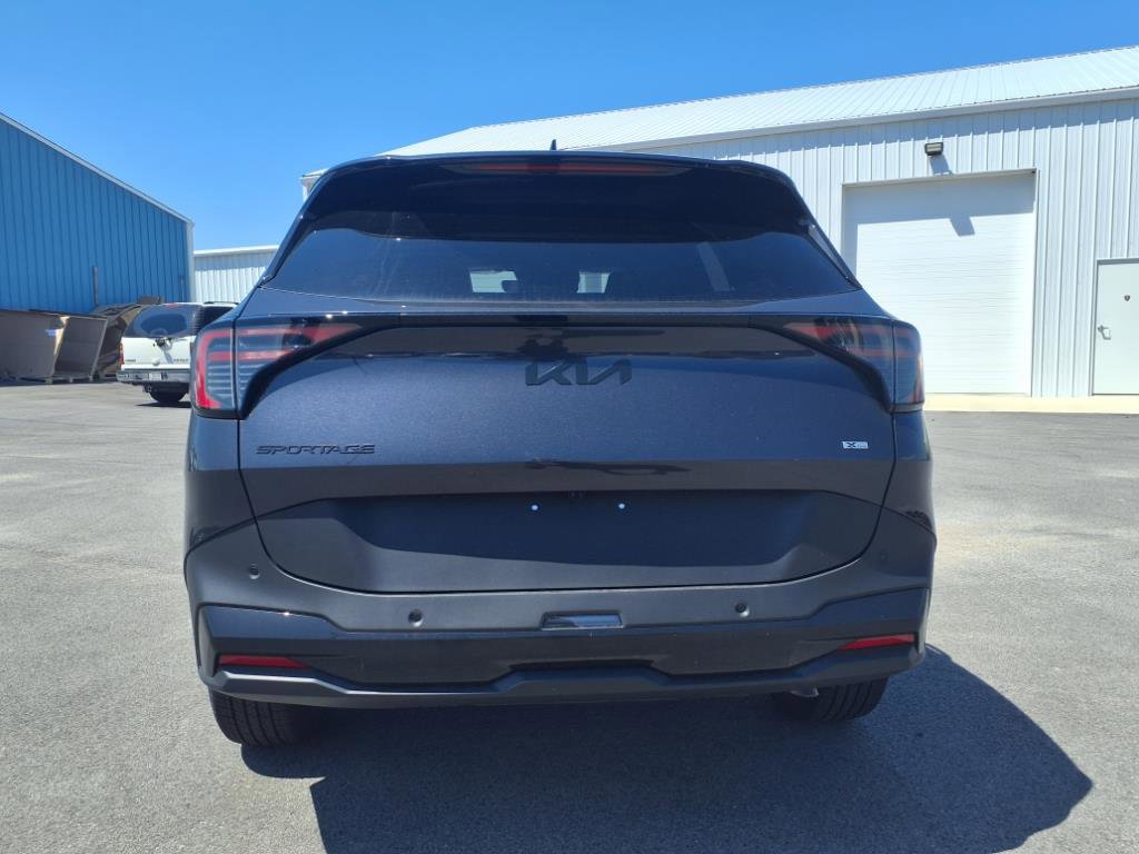 2026 Kia Sportage X-Line photo 4