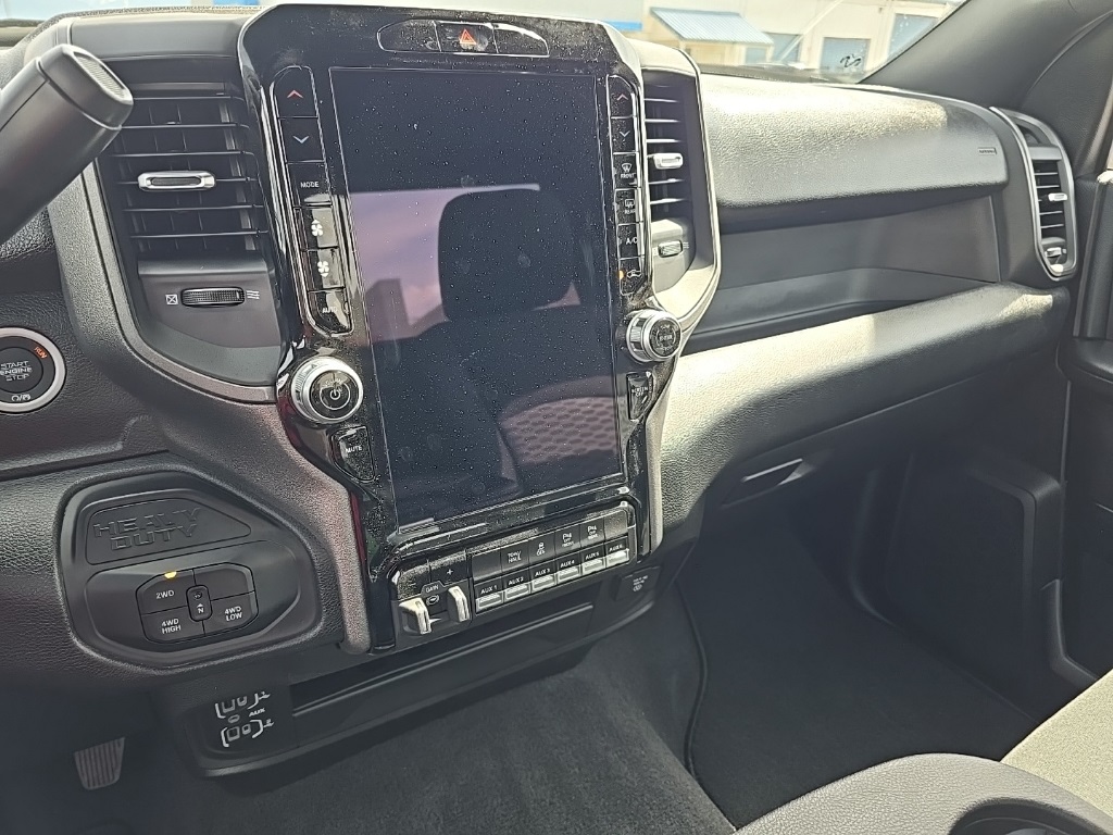 2025 Ram 2500 Tradesman photo 10