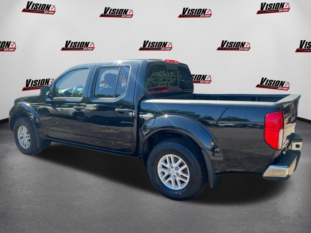 2018 Nissan Frontier SV photo 3