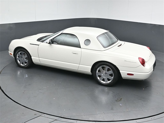 2002 FORD THUNDERBIRD - Image 40