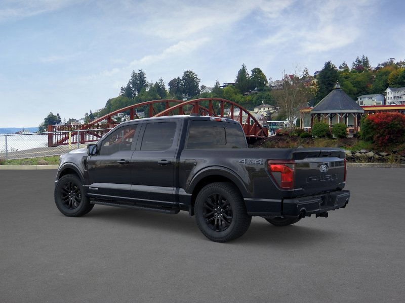 2025 Ford F-150 XLT photo 4