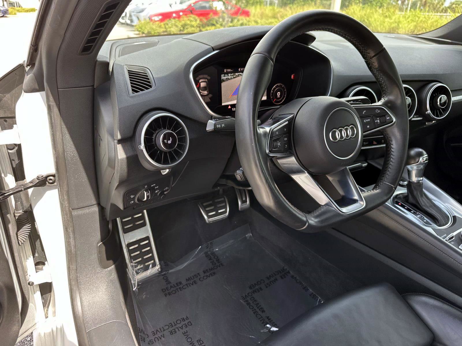 2017 Audi TT 2.0T Quattro photo 12