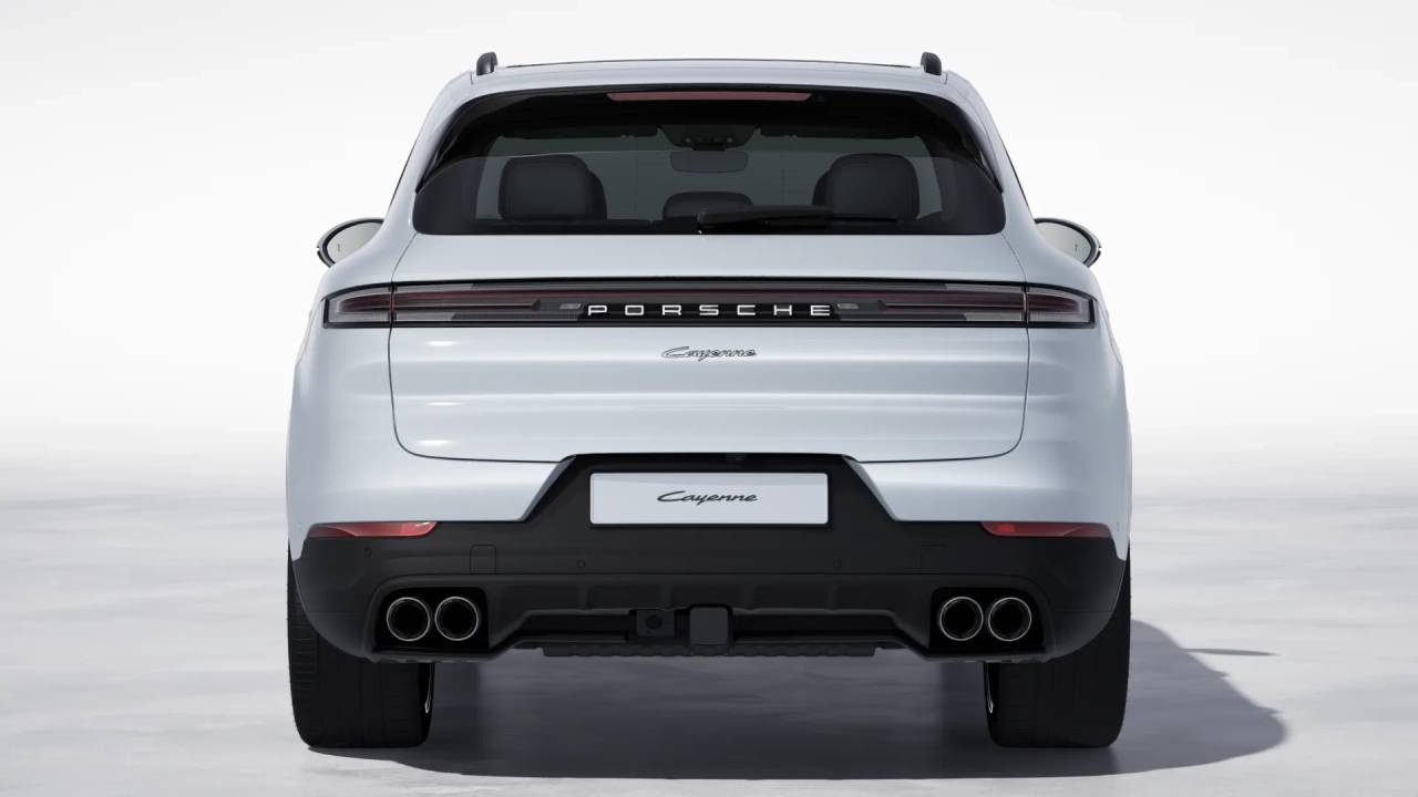 2026 Porsche Cayenne E-Hybrid photo 8