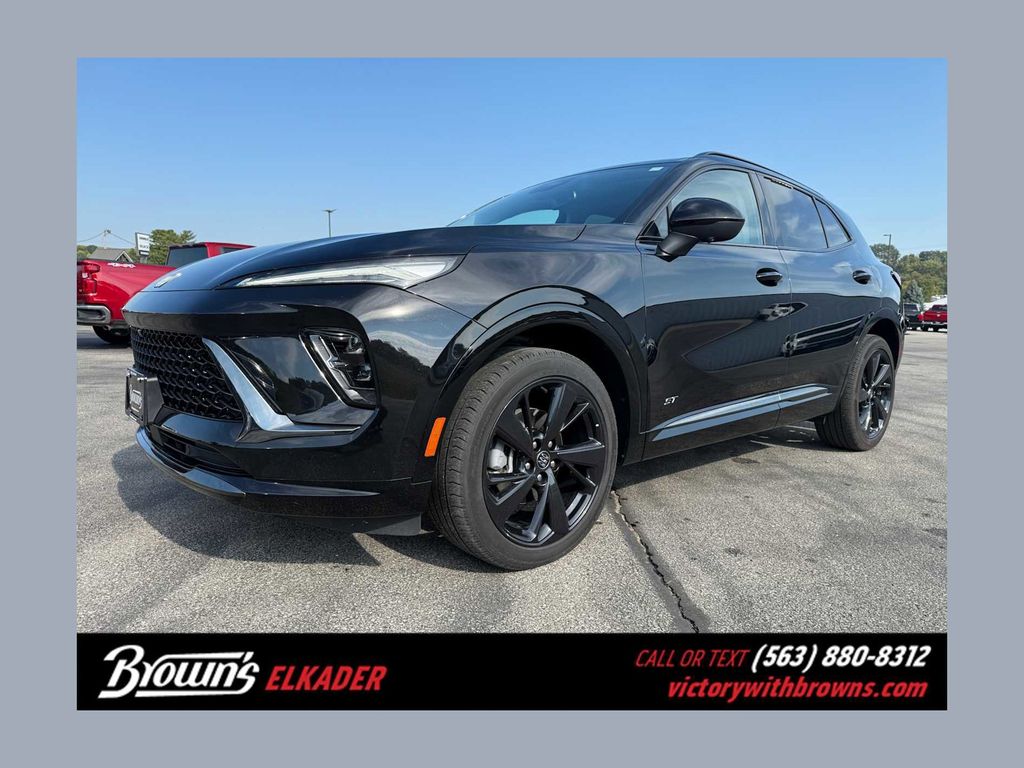 2025 Buick Envision Sport Touring's photo