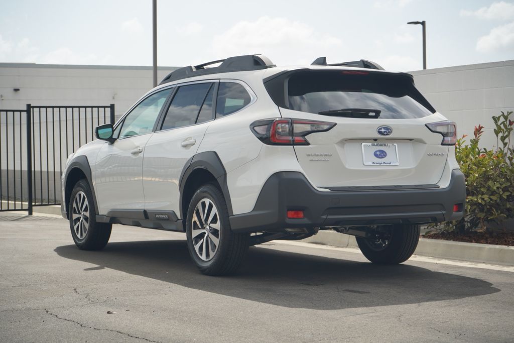 2025 Subaru Outback Premium photo 2