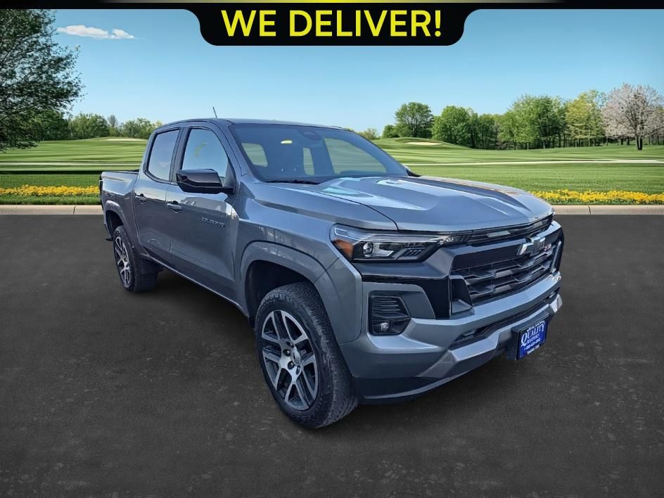 2023 Chevrolet Colorado Z71 photo 3