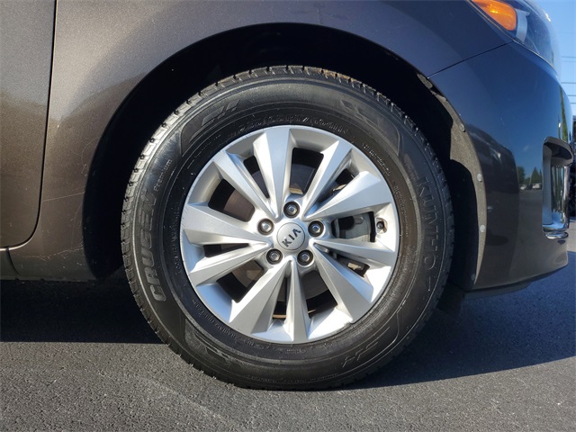 2017 Kia Sedona LX photo 26