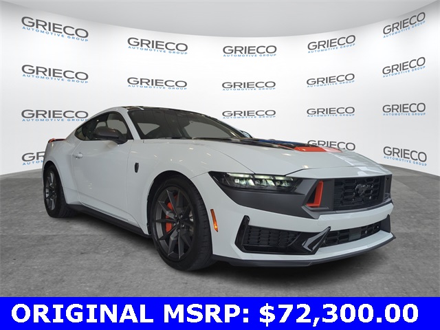 2024 Ford Mustang Dark Horse's photo