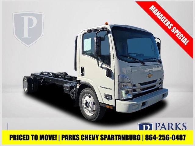 2025 Chevrolet Low Cab Forward Base's photo