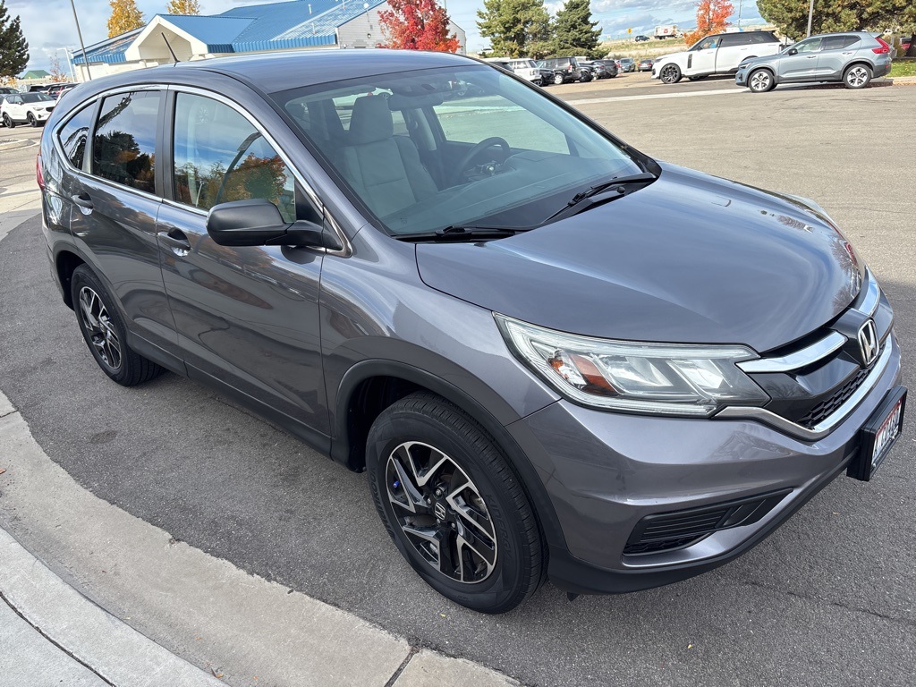 2016 Honda CR-V SE photo 2