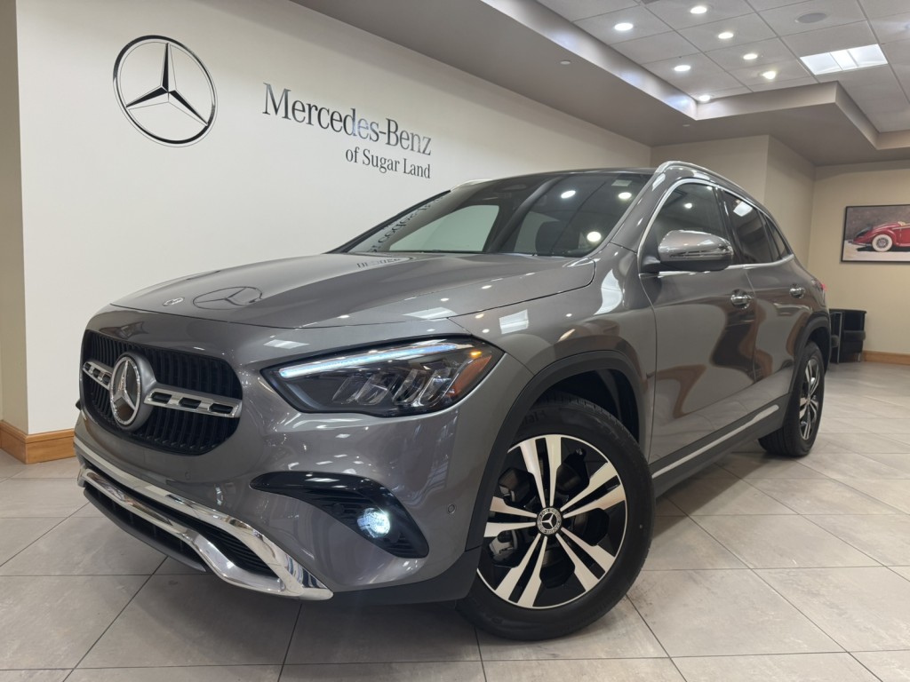 2026 Mercedes-Benz GLA GLA 250's photo