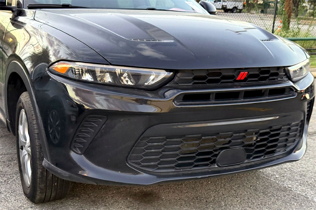2023 Dodge Hornet GT photo 2