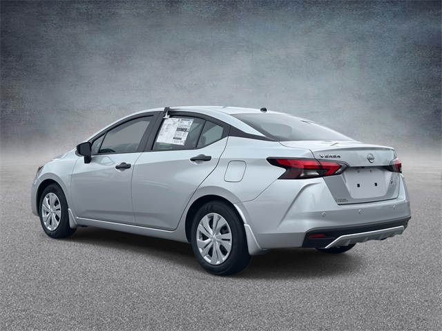 2025 Nissan Versa S photo 4