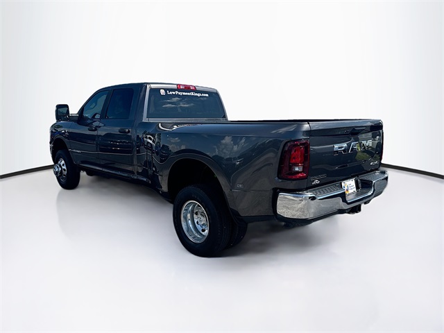 2025 Ram 3500 Big Horn photo 4